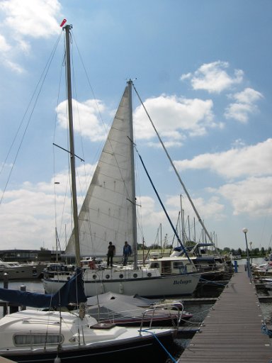 19-optuigen grootzeil.JPG - Optuigen grootzeil